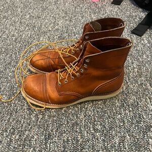 listing-status-banner